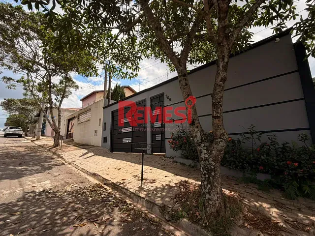Casa 3 quartos e 4 banheiros, à venda, no bairro Residencial Vitória em Boituva