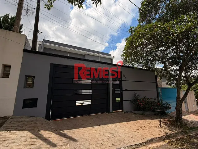 Casa 3 quartos e 4 banheiros, à venda, no bairro Residencial Vitória em Boituva