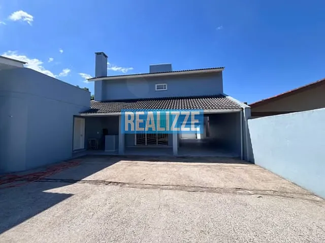Casa com 845m² 3 quartos e 3 banheiros, à venda, no bairro Bosque em Marau