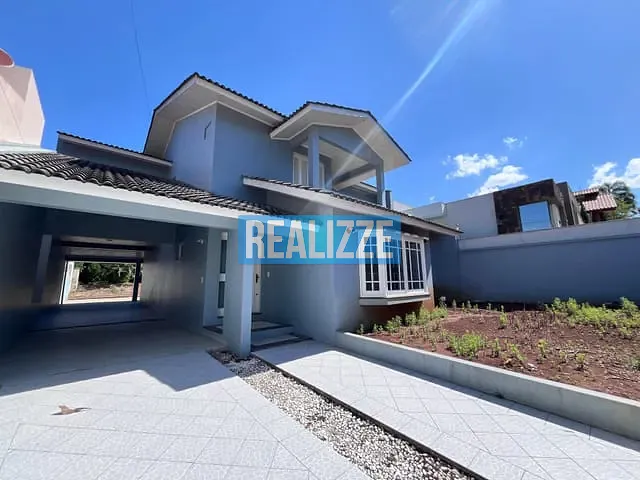 Casa com 845m² 3 quartos e 3 banheiros, à venda, no bairro Bosque em Marau