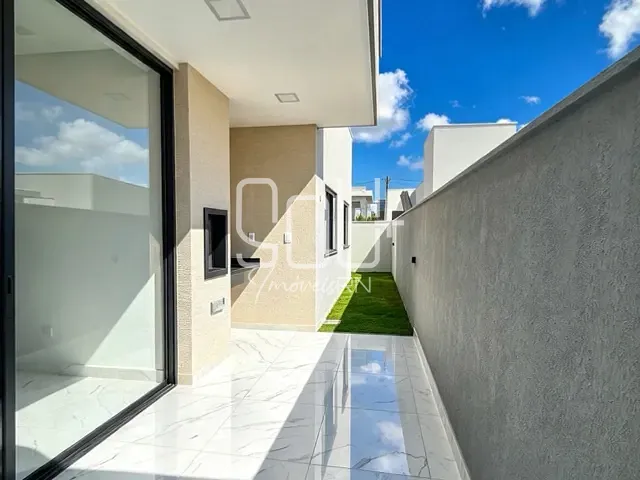 Casa 3 quartos e 4 banheiros, à venda, no bairro Liberdade em Parnamirim
