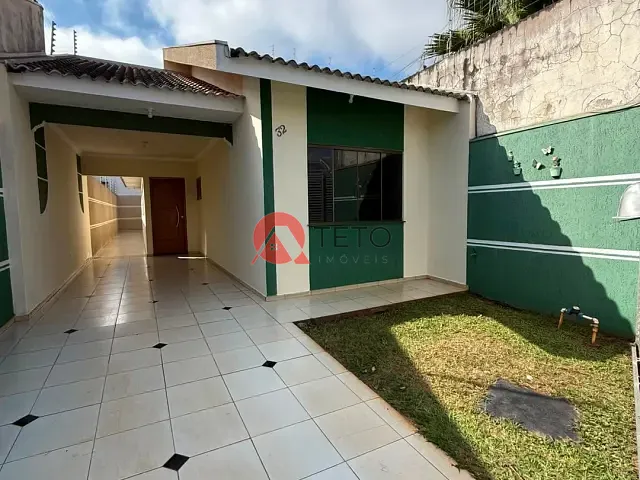 Casa 3 quartos e 2 banheiros, para alugar, no bairro Jardim Pinheiros em Maringá