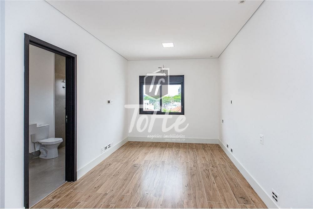 Casa, 3 quartos, 234 m² - Foto 3