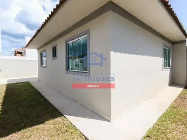 Casa 3 quartos e 1 banheiro, à venda, no bairro Veneza em Fazenda Rio Grande