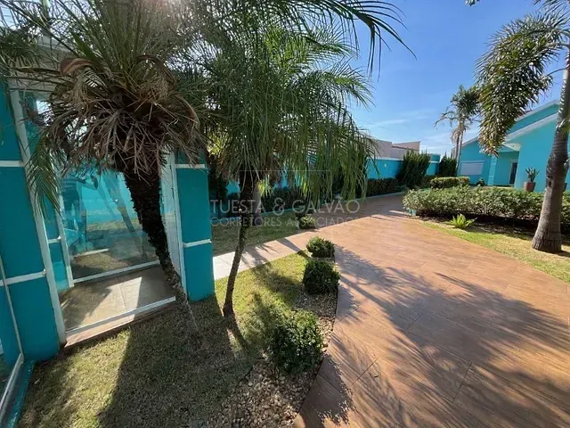 Casa com 210m² 3 quartos e 4 banheiros, à venda, no bairro São Lucas em Marechal Cândido Rondon
