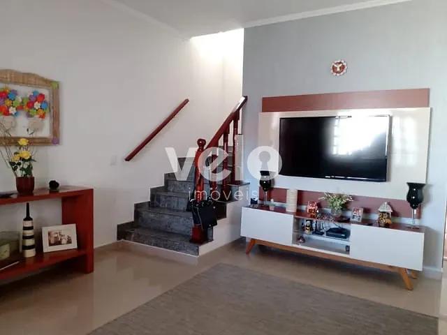 Casa com 180m² 3 quartos e 1 banheiro, à venda, no bairro Estiva em Taubaté