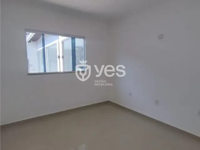 Casa com 240m² 4 quartos e 3 banheiros, à venda, no bairro Cicinato de Ávila em Araxá