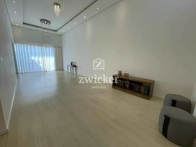 Casa com 300m² 3 quartos e 4 banheiros, à venda, no bairro Residencial Parque Pontal em Piratininga