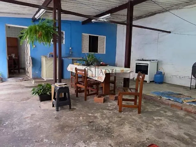 Casa 2 quartos e 1 banheiro, à venda, no bairro Vila Mogilar em Mogi das Cruzes