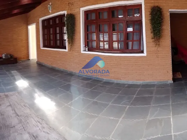 Casa com 125m² 4 quartos e 3 banheiros, à venda, no bairro Urbanova em São José dos Campos