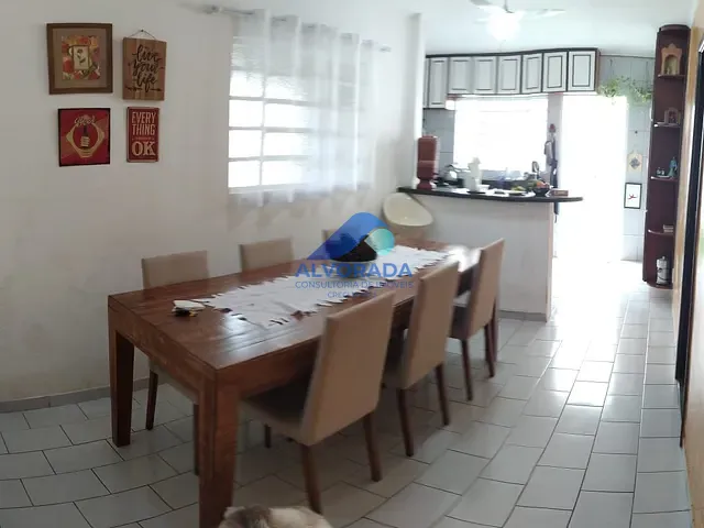 Casa com 125m² 4 quartos e 3 banheiros, à venda, no bairro Urbanova em São José dos Campos