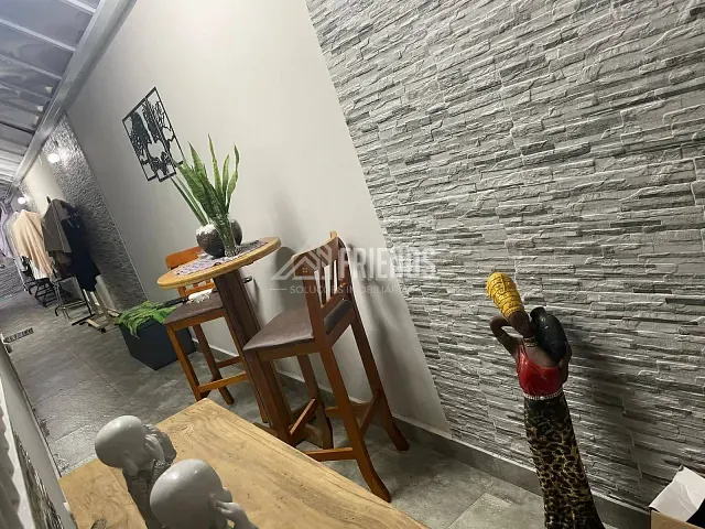 Casa com 300m² 3 quartos e 2 banheiros, à venda, no bairro Vila Rui Barbosa em São Paulo