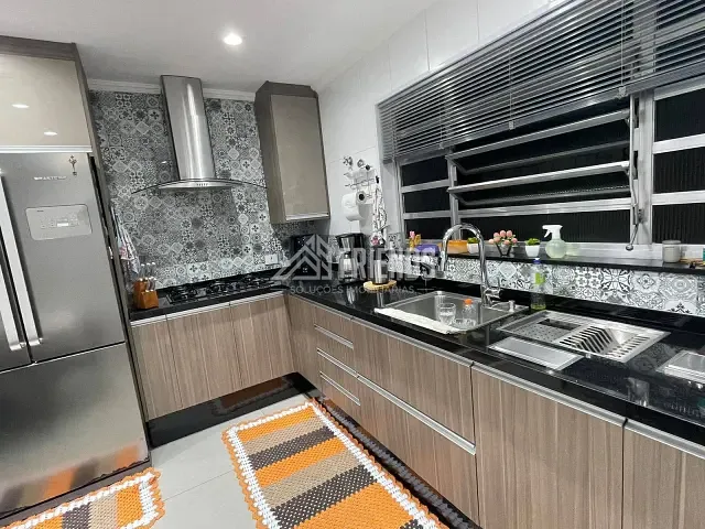 Casa com 300m² 3 quartos e 2 banheiros, à venda, no bairro Vila Rui Barbosa em São Paulo