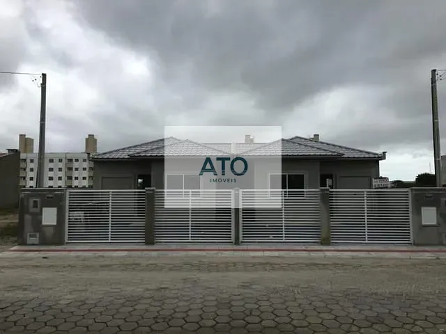 Casa com 150m² 3 quartos e 2 banheiros, à venda, no bairro Xv de Novembro em Tijucas