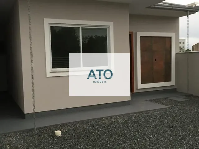 Casa com 150m² 3 quartos e 2 banheiros, à venda, no bairro Xv de Novembro em Tijucas