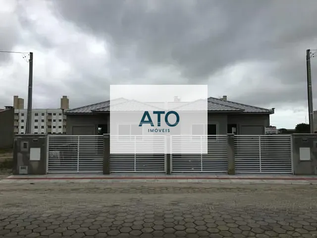 Casa com 150m² 3 quartos e 2 banheiros, à venda, no bairro Xv de Novembro em Tijucas