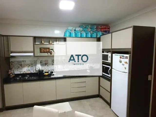 Casa com 150m² 3 quartos e 2 banheiros, à venda, no bairro Xv de Novembro em Tijucas