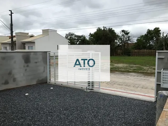 Casa com 150m² 3 quartos e 2 banheiros, à venda, no bairro Xv de Novembro em Tijucas