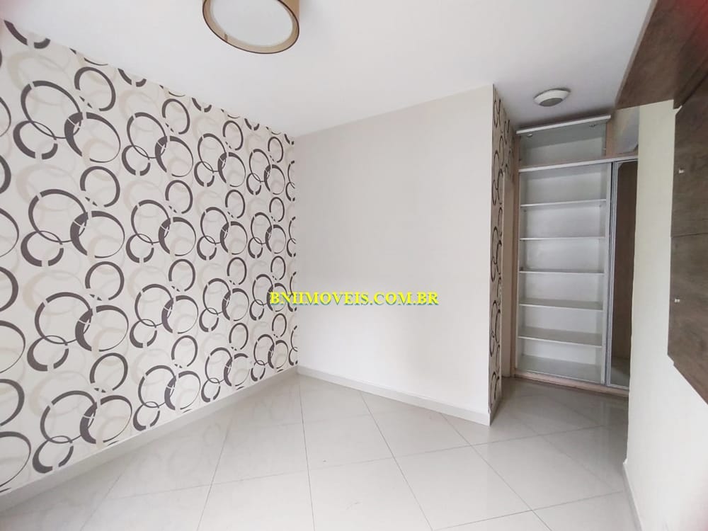 Casa à venda com 3 quartos, 110m² - Foto 13