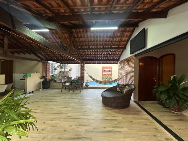 Casa com 377m² 3 quartos e 4 banheiros, à venda, no bairro Nova Piracicaba em Piracicaba