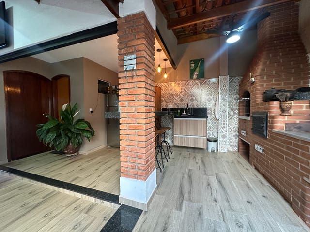 Casa com 377m² 3 quartos e 4 banheiros, à venda, no bairro Nova Piracicaba em Piracicaba
