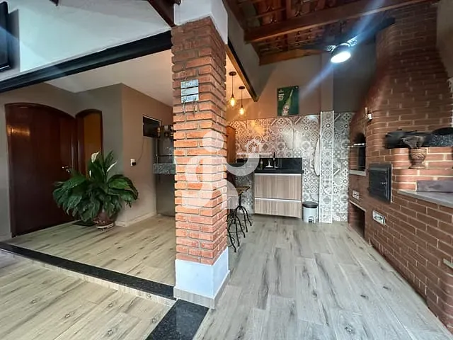 Casa com 377m² 3 quartos e 4 banheiros, à venda, no bairro Nova Piracicaba em Piracicaba