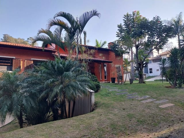 Casa 4 quartos e 4 banheiros, à venda, no bairro Parque dos Lagos em Mogi das Cruzes
