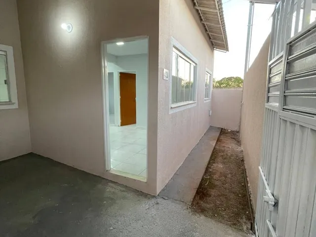 Casa com 250m² 2 quartos e 1 banheiro, à venda, no bairro Chácaras Brasil A em Valparaíso de Goiás