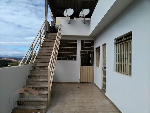 Casa com 161m² 2 quartos e 1 banheiro, à venda, no bairro Cidade Nova em Santana do Paraíso