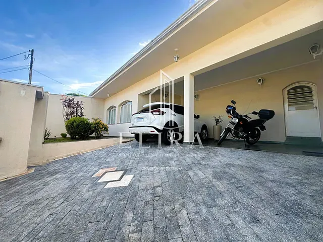 Casa com 583m² 3 quartos e 4 banheiros, à venda, no bairro Parque Novo Mundo em Americana