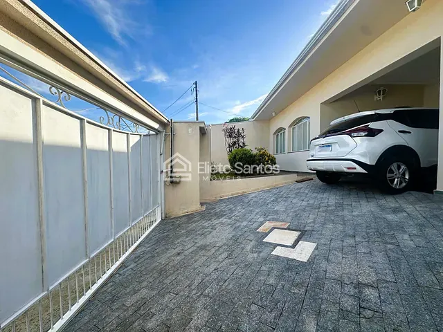 Casa com 583m² 3 quartos e 4 banheiros, à venda, no bairro Parque Novo Mundo em Americana