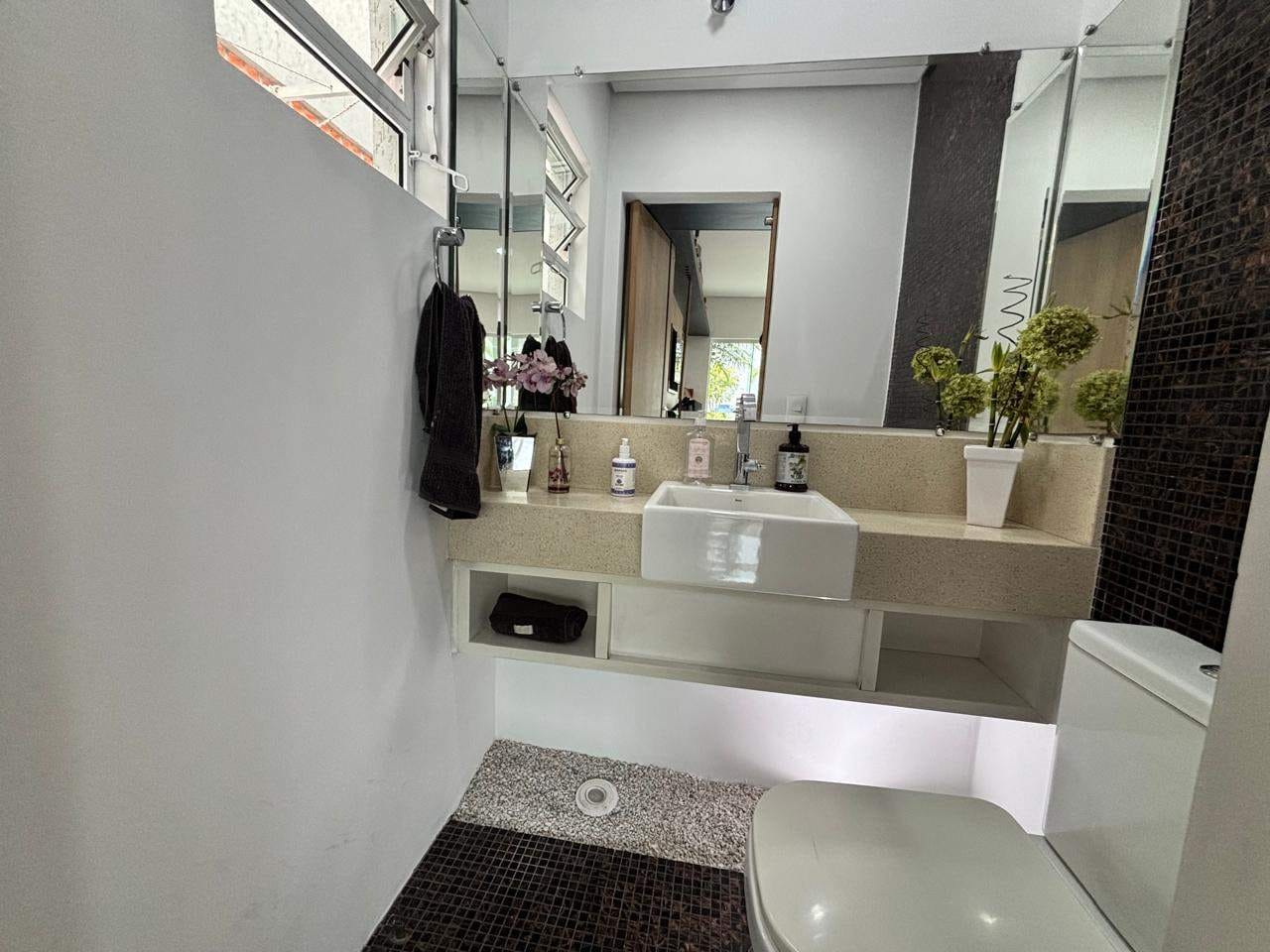 Casa, 3 quartos, 243 m² - Foto 12