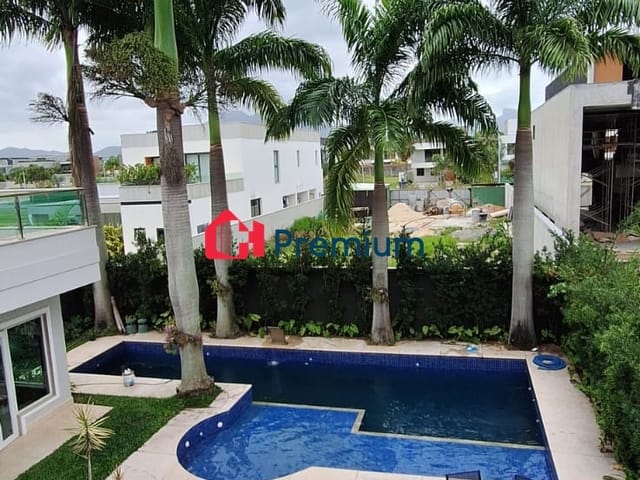 Casa 5 quartos e 6 banheiros, à venda, no bairro Barra da Tijuca em Rio de Janeiro