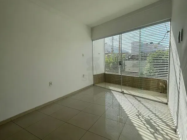 Casa 1 quarto e 1 banheiro, à venda, no bairro Centro em Paulo Afonso