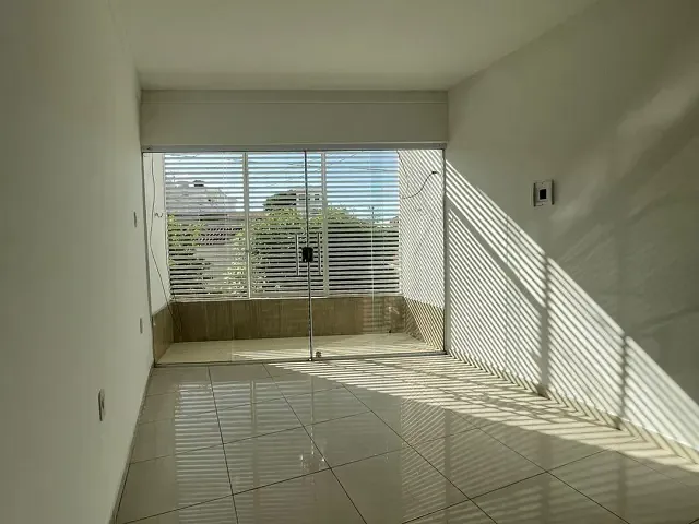 Casa 1 quarto e 1 banheiro, à venda, no bairro Centro em Paulo Afonso