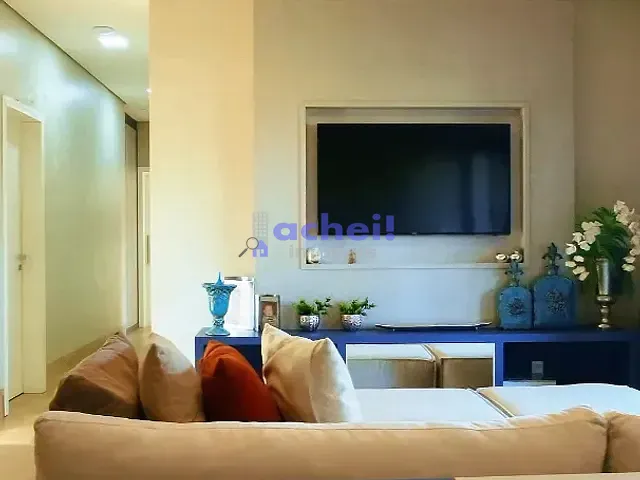 Casa 6 quartos e 8 banheiros, à venda, no bairro Village do Cerrado em Rondonópolis