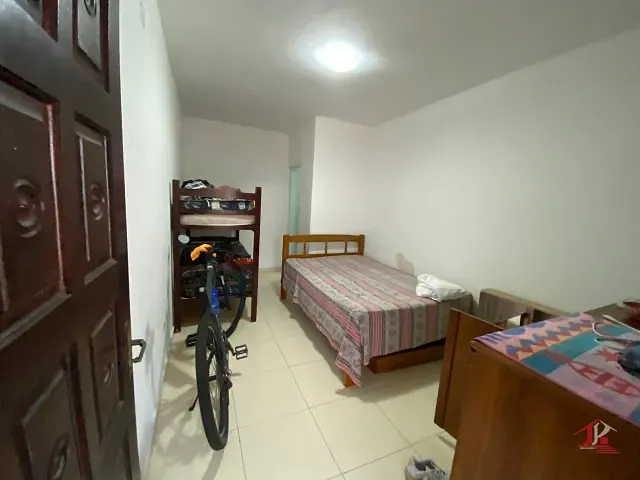 Casa com 331m² 3 quartos e 2 banheiros, à venda, no bairro Corumba em Itanhaém