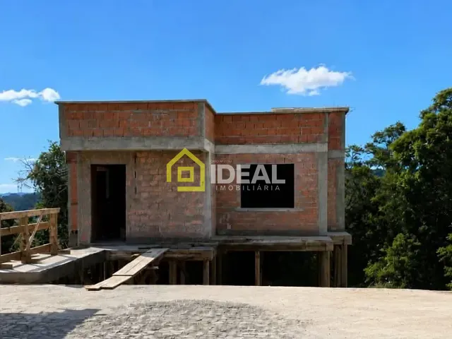 Casa 3 quartos e 1 banheiro, à venda, no bairro São Cristóvão em Concórdia
