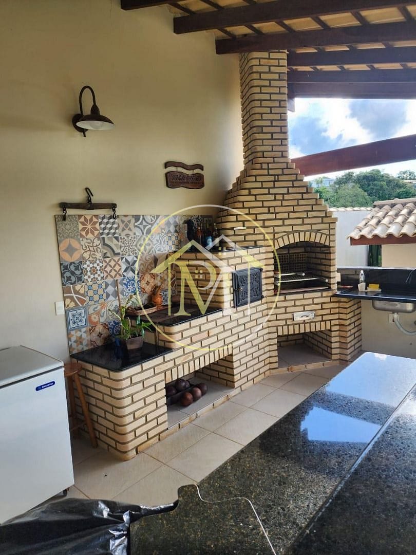 Casa à venda com 4 quartos, 375m² - Foto 4