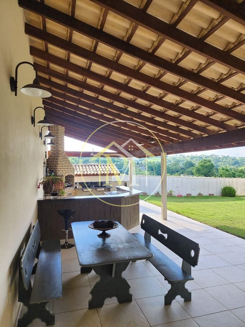 Casa à venda com 4 quartos, 375m² - Foto 3