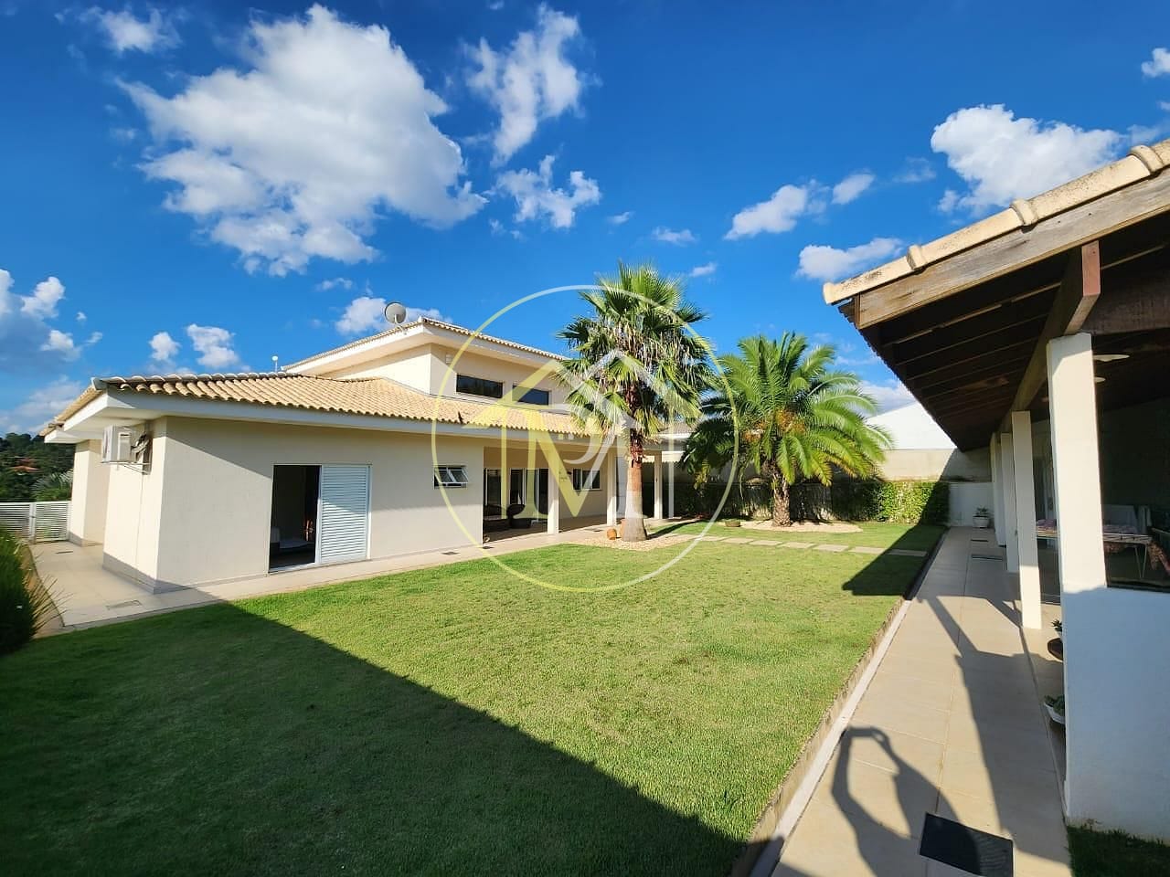 Casa à venda com 4 quartos, 375m² - Foto 8