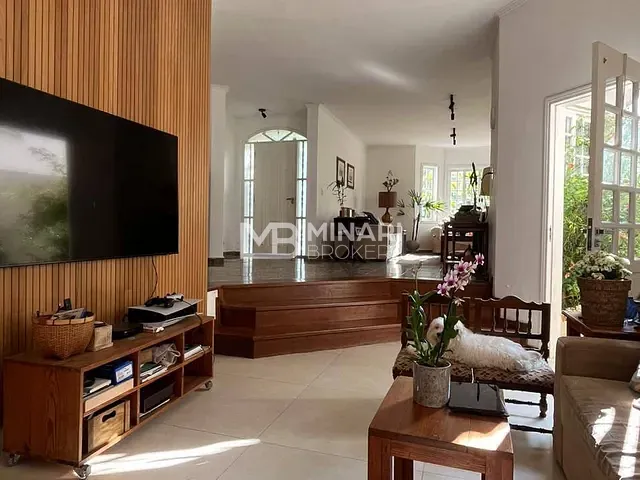 Casa 4 quartos e 7 banheiros, à venda, no bairro Alphaville em Santana de Parnaíba