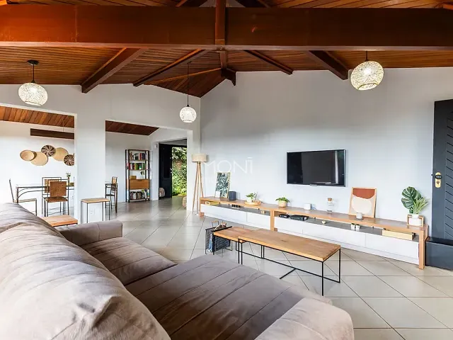 Casa 4 quartos e 5 banheiros, à venda, no bairro Setor Habitacional Jardim Botânico em Brasília
