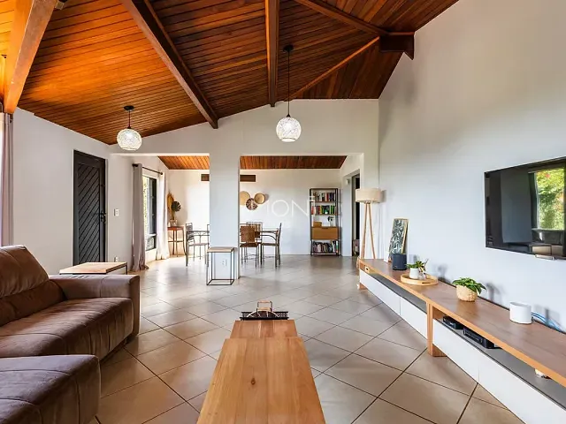 Casa 4 quartos e 5 banheiros, à venda, no bairro Setor Habitacional Jardim Botânico em Brasília