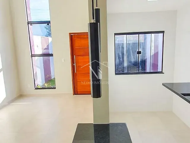 Casa com 240m² 3 quartos e 1 banheiro, à venda, no bairro Jardim Atlântico Leste (Itaipuaçu) em Maricá