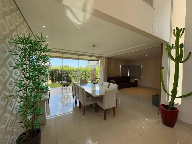 Casa com 670m² 3 quartos e 5 banheiros, à venda, no bairro ESPERANÇA em Londrina