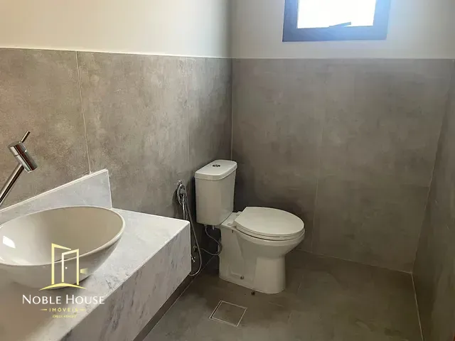 Casa 3 quartos e 4 banheiros, à venda, no bairro Pinheirinho em Vinhedo