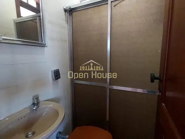 Casa 7 quartos e 2 banheiros, à venda, no bairro Jardim Normândia em Volta Redonda