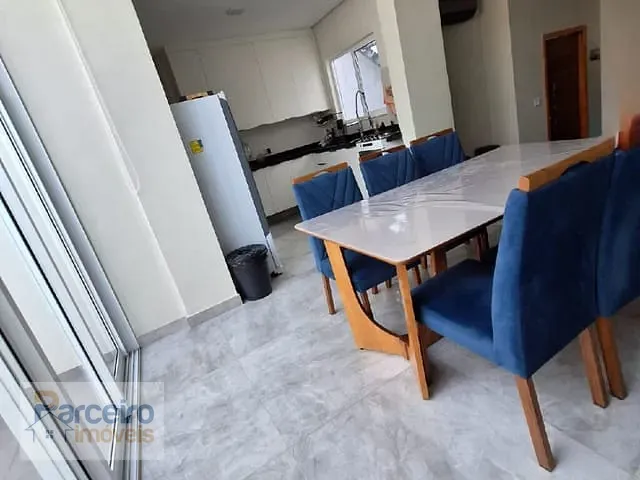 Casa com 105m² 5 quartos e 3 banheiros, à venda, no bairro Penha de França em São Paulo