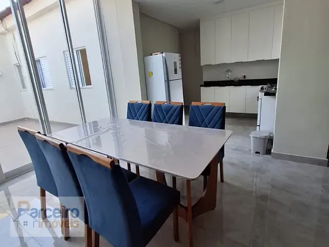 Casa com 105m² 5 quartos e 3 banheiros, à venda, no bairro Penha de França em São Paulo